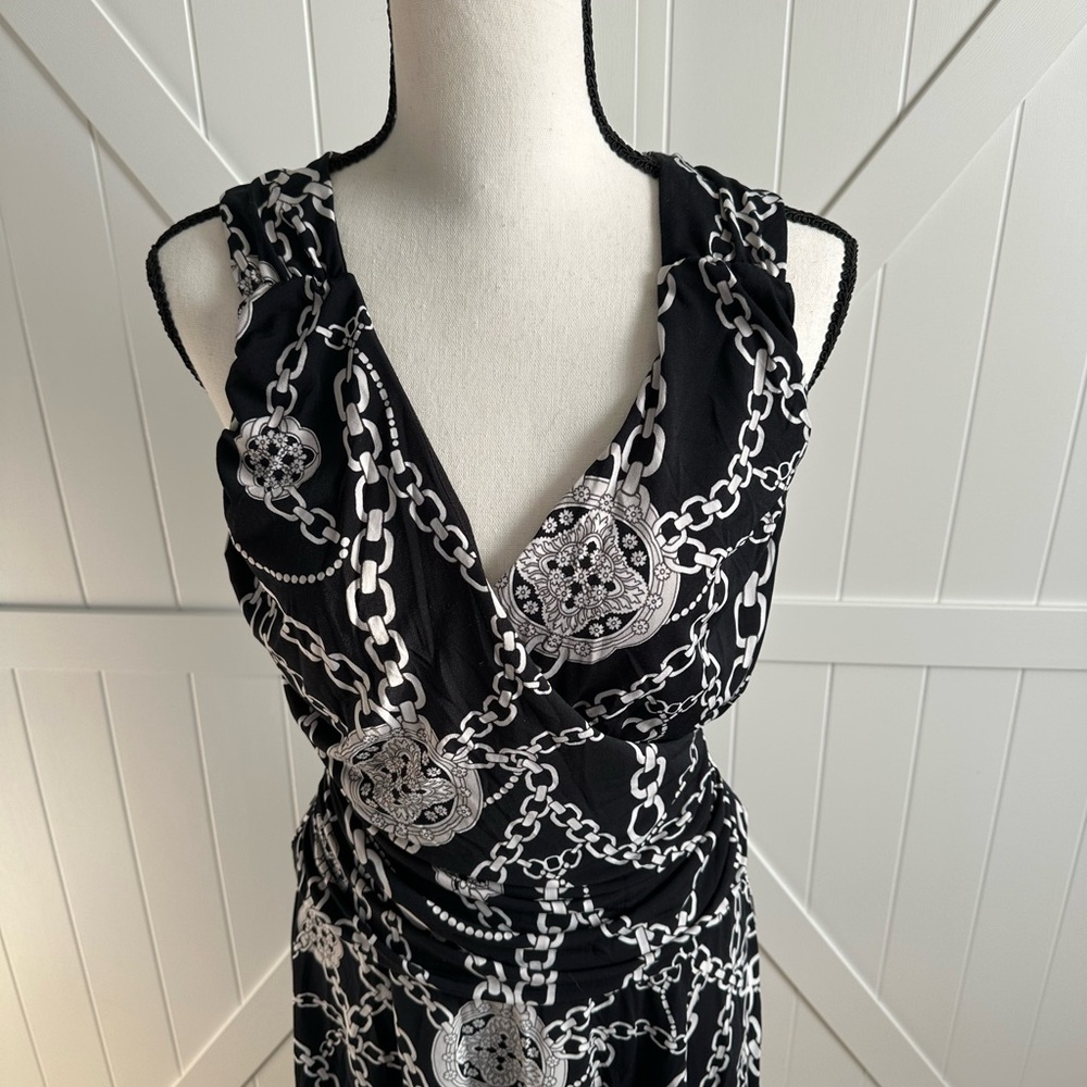 Jennifer Lopez Black & White Chain Print Sleeveless Dress – Size M - Picture 2 of 6